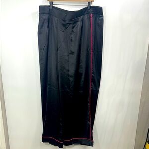 Torrid Wide Leg Streaky Satin high-rise pant deep black size 3R.NWT
